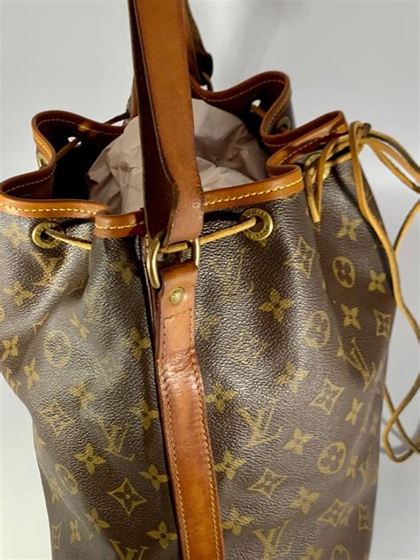 vintage louis vuitton drawstring bag|louis vuitton bucket bag monogram.